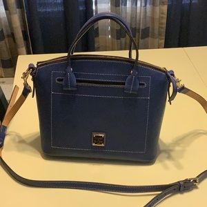 Dooney & Bourke dome satchel purse